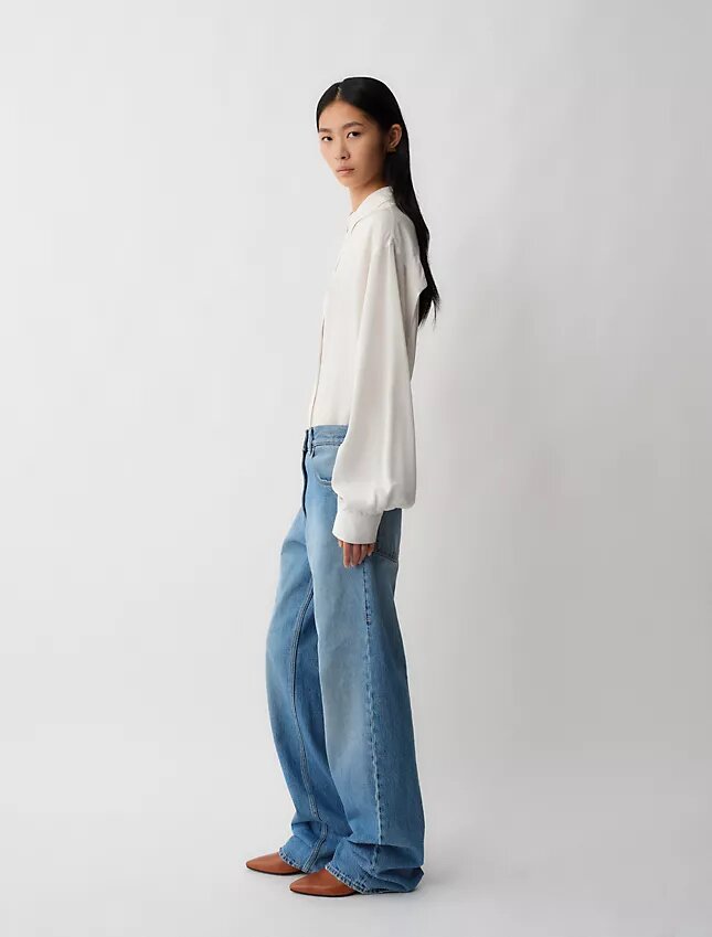 02 Jeans droit taille basse 02 Jeans droit taille basse