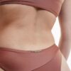 Bas de bikini brésilien Core Essentials Bas de bikini brésilien Core Essentials