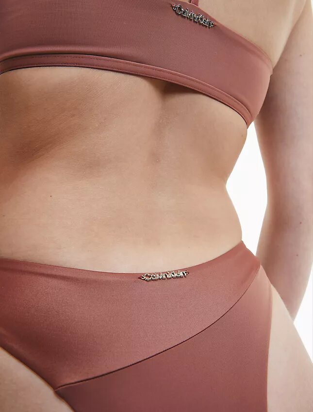 Bas de bikini brésilien Core Essentials Bas de bikini brésilien Core Essentials
