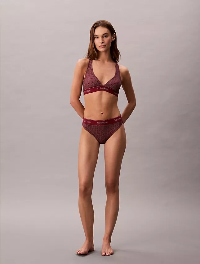 Bas de bikini moderne avec logo Bas de bikini moderne avec logo