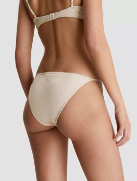 Bas de bikini structuré