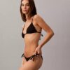 Bas de bikini uni à nouer sur les côtés