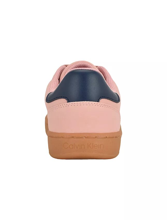 Baskets Narissa pour femme Baskets Narissa pour femme