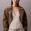 Blouse en satin imprimé à encolure en V Blouse en satin imprimé à encolure en V