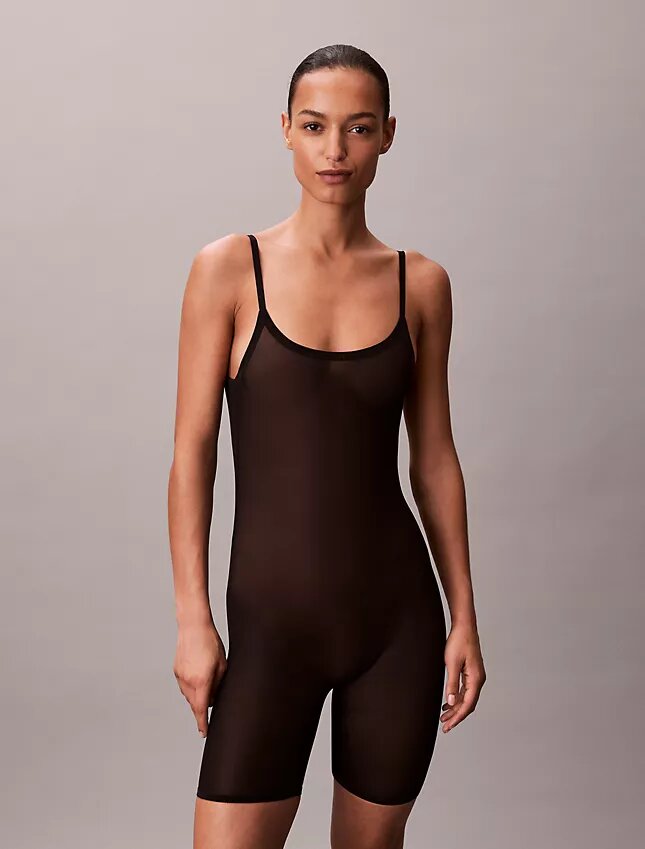 Body minimaliste en maille mi-cuisse Body minimaliste en maille mi-cuisse