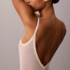 Body minimaliste en maille mi-cuisse Body minimaliste en maille mi-cuisse