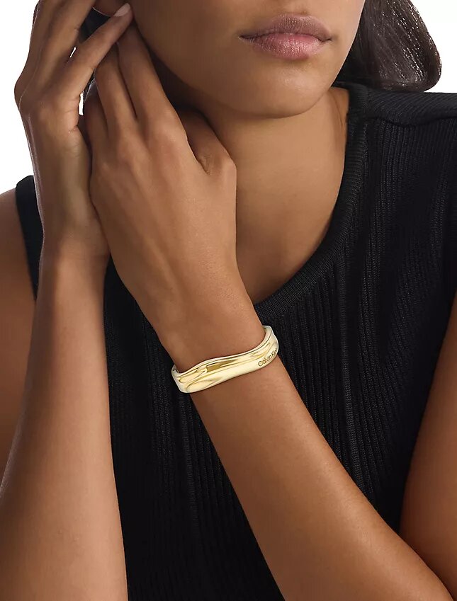 Bracelet rigide de forme organique Bracelet rigide de forme organique
