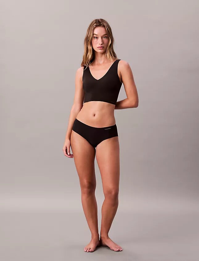 Bralette à col en V légèrement doublée Invisibles Bralette à col en V légèrement doublée Invisibles