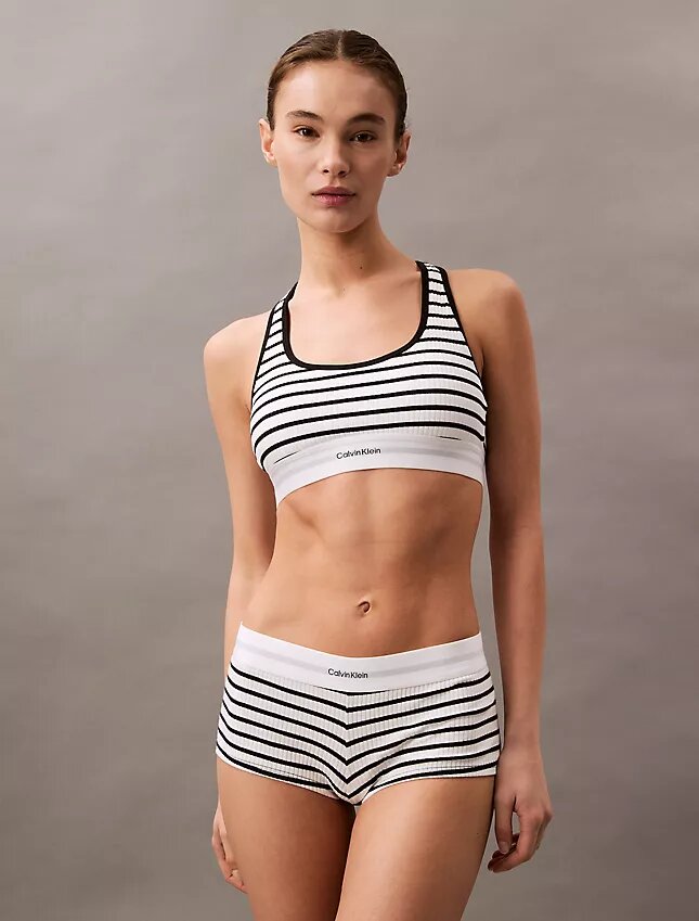 Bralette en coton Modal Stretch côtelé, légèrement doublée Bralette en coton Modal Stretch côtelé, légèrement doublée