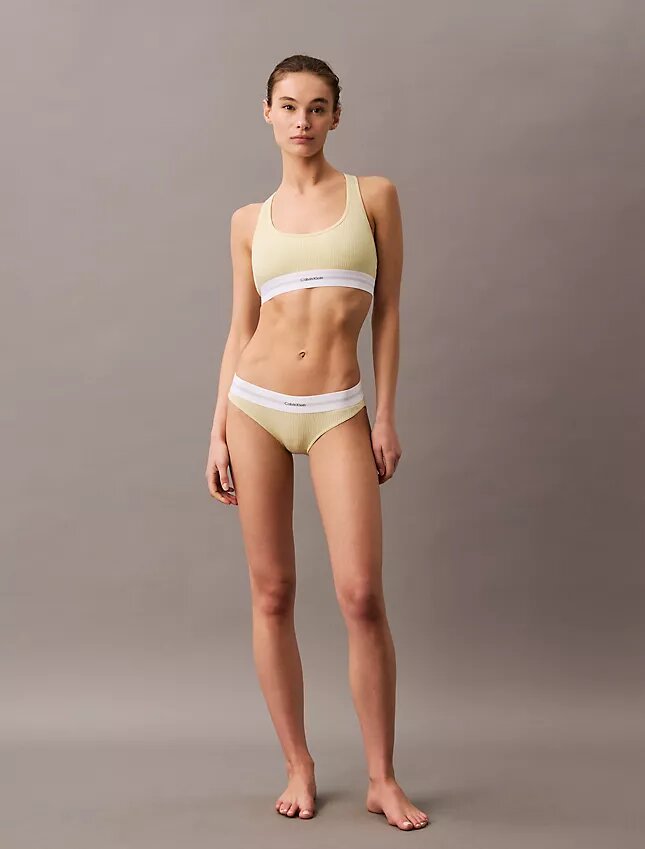 Bralette en coton Modal Stretch côtelé, légèrement doublée Bralette en coton Modal Stretch côtelé, légèrement doublée