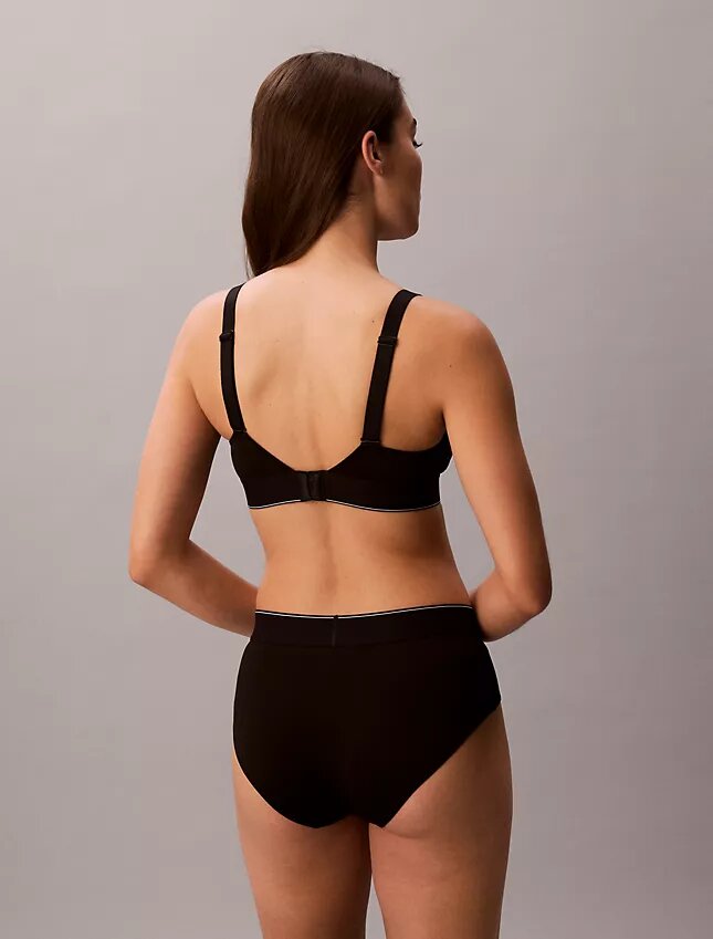 Bralette en microfibre extensible à motif Monogram, légèrement doublée Bralette en microfibre extensible à motif Monogram, légèrement doublée