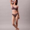 Bralette Form to Body légèrement doublée Bralette Form to Body légèrement doublée