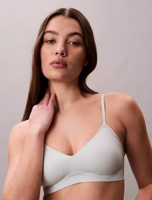 Bralette légèrement doublée avec armatures en gel Invisibles Bralette légèrement doublée avec armatures en gel Invisibles