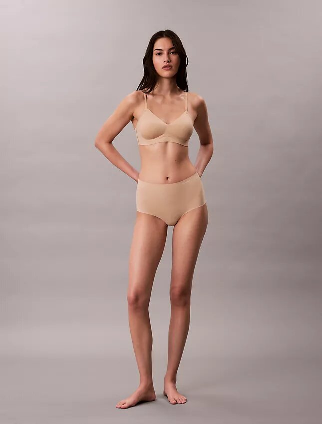 Bralette légèrement doublée avec armatures en gel Invisibles Bralette légèrement doublée avec armatures en gel Invisibles