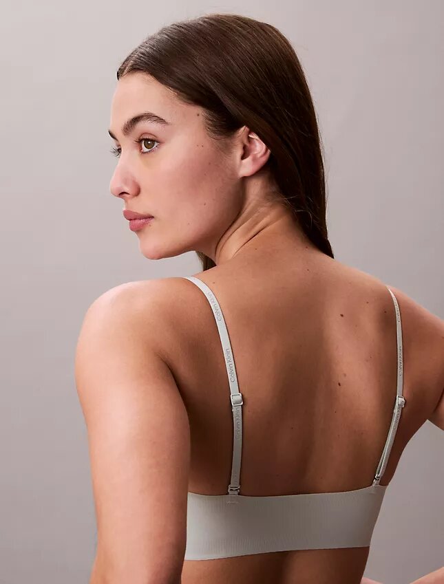 Bralette légèrement doublée avec armatures en gel Invisibles Bralette légèrement doublée avec armatures en gel Invisibles
