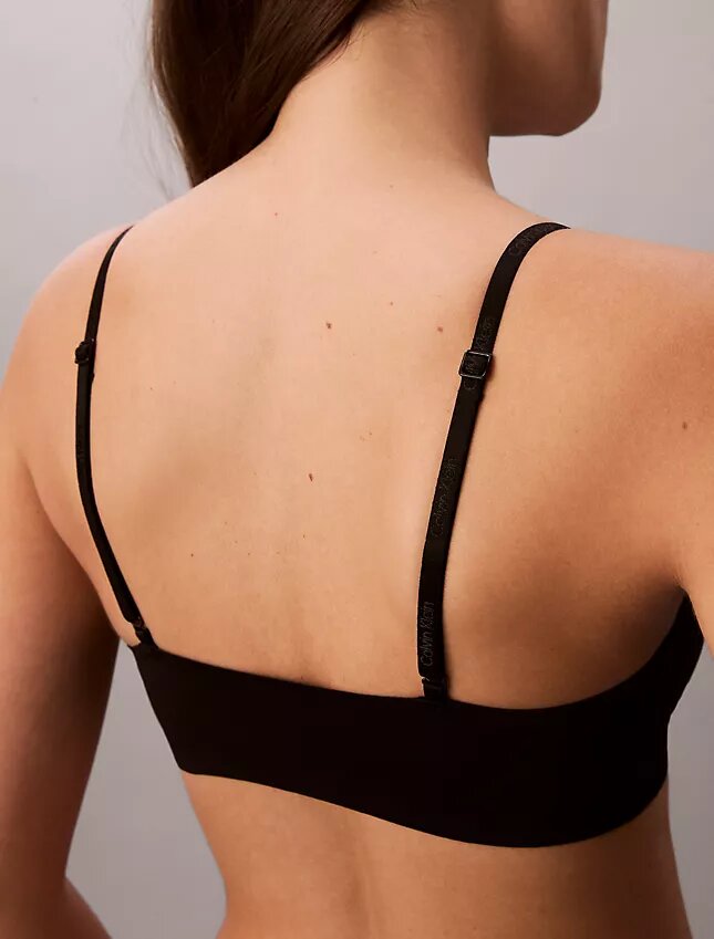 Bralette légèrement doublée avec armatures en gel Invisibles Bralette légèrement doublée avec armatures en gel Invisibles