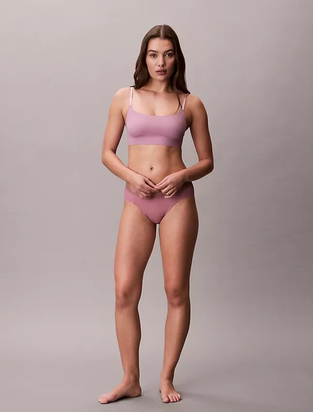 Bralette sans armatures et légèrement doublée Invisibles Bralette sans armatures et légèrement doublée Invisibles
