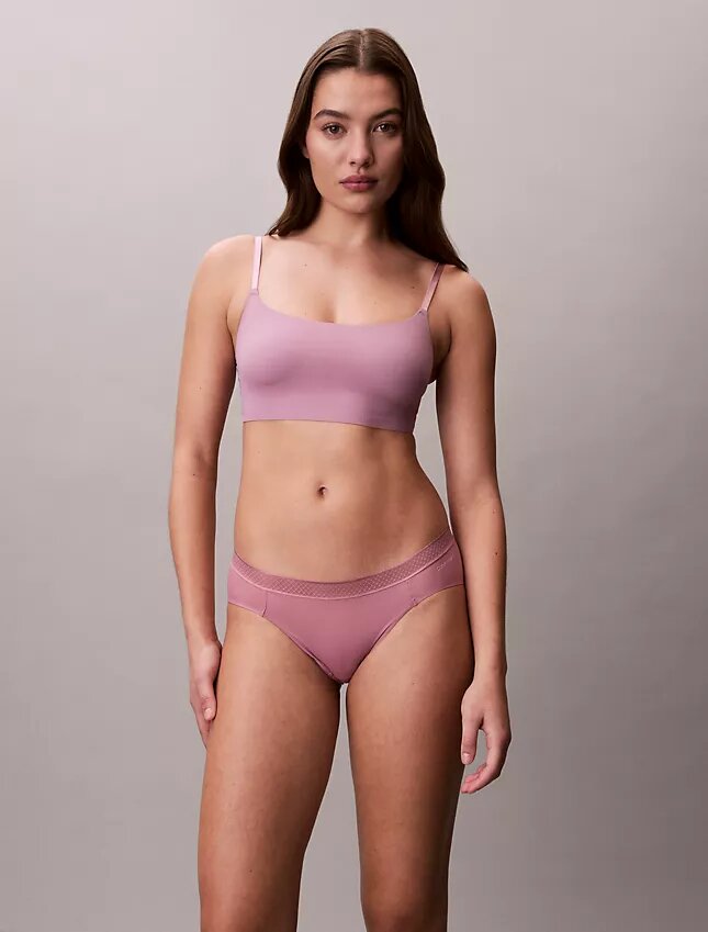 Bralette sans armatures et légèrement doublée Invisibles Bralette sans armatures et légèrement doublée Invisibles