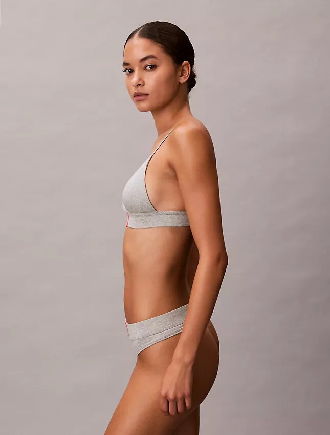 Bralette triangle Heritage Classic en Cotton Stretch légèrement doublée Bralette triangle Heritage Classic en Cotton Stretch légèrement doublée