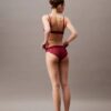 Bralette triangle légèrement doublée en dentelle moderne
