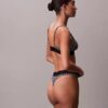 Bralette triangle légèrement doublée en Microfiber extensible avec monogramme graphique Bralette triangle légèrement doublée en Microfiber extensible avec monogramme graphique