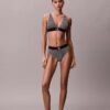 Bralette triangle légèrement doublée en Microfiber extensible avec monogramme graphique Bralette triangle légèrement doublée en Microfiber extensible avec monogramme graphique