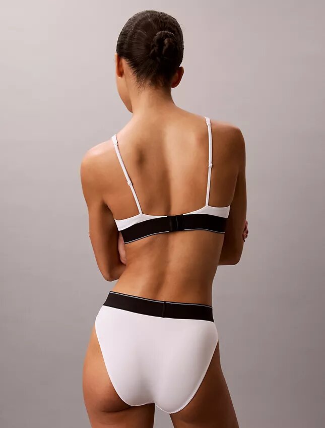 Bralette triangle légèrement doublée en Microfiber extensible avec monogramme graphique Bralette triangle légèrement doublée en Microfiber extensible avec monogramme graphique