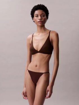 Bralette triangle légèrement doublée Form to Body Bralette triangle légèrement doublée Form to Body