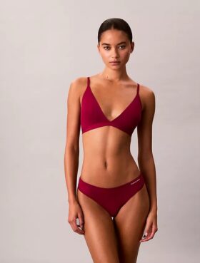 Bralette triangle légèrement doublée Form to Body
