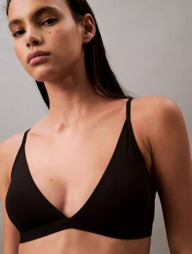Bralette triangle légèrement doublée Form to Body Bralette triangle légèrement doublée Form to Body