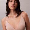 Bralette triangle légèrement doublée Form to Body Bralette triangle légèrement doublée Form to Body