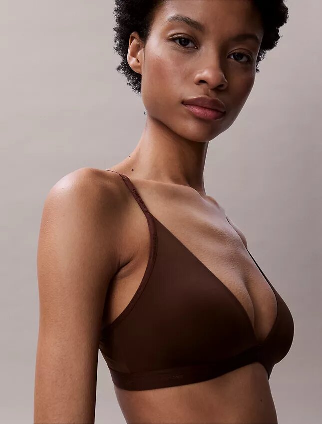 Bralette triangle légèrement doublée Form to Body Bralette triangle légèrement doublée Form to Body