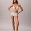 Bralette triangle légèrement doublée Form to Body