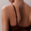 Bralette triangle légèrement doublée Form to Body Bralette triangle légèrement doublée Form to Body