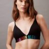 Bralette triangle légèrement rembourrée Intense Power Pride