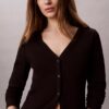 Cardigan slim à fines côtes tissées Monologo Cardigan slim à fines côtes tissées Monologo
