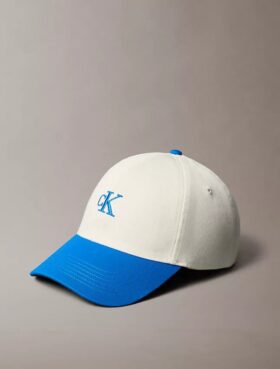 Casquette de baseball avec logo brodé contrasté