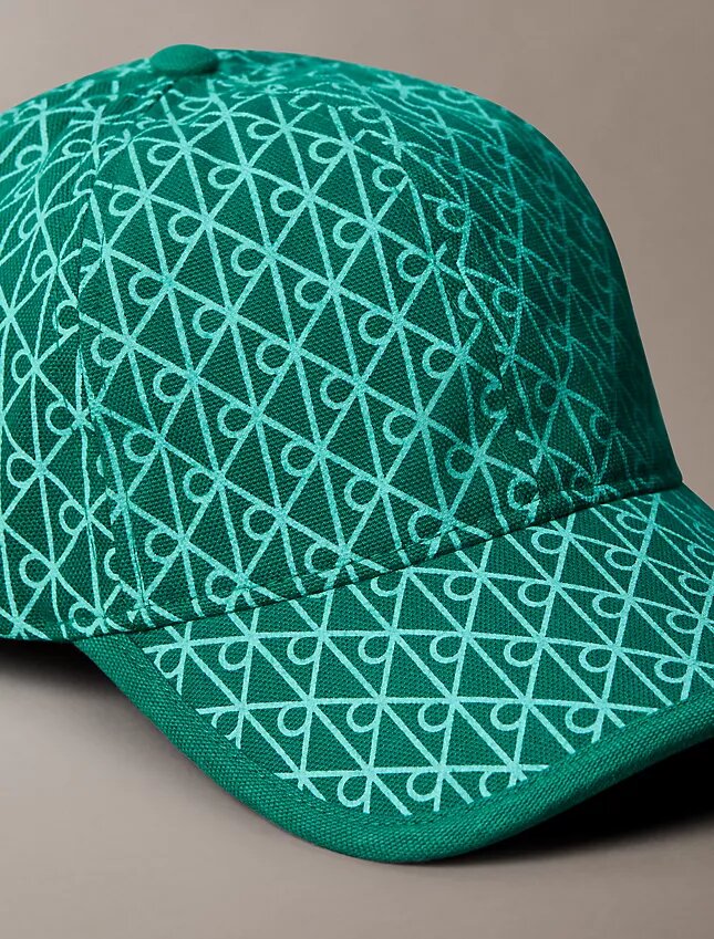 Casquette de baseball avec logo emblématique sur toute la surface Casquette de baseball avec logo emblématique sur toute la surface