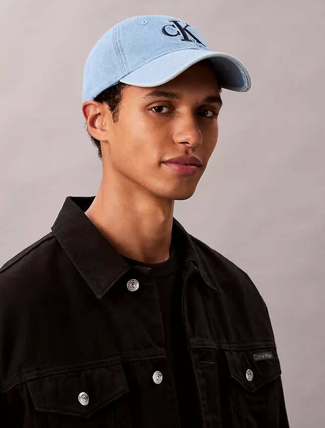 Casquette en denim avec Monogram Casquette en denim avec Monogram