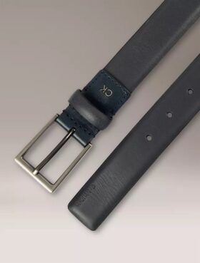 Ceinture à boucle de harnais avec logo en relief