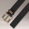 Ceinture à boucle de harnais en cuir