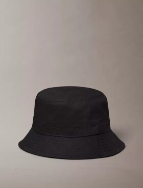 Chapeau bob en sergé de coton