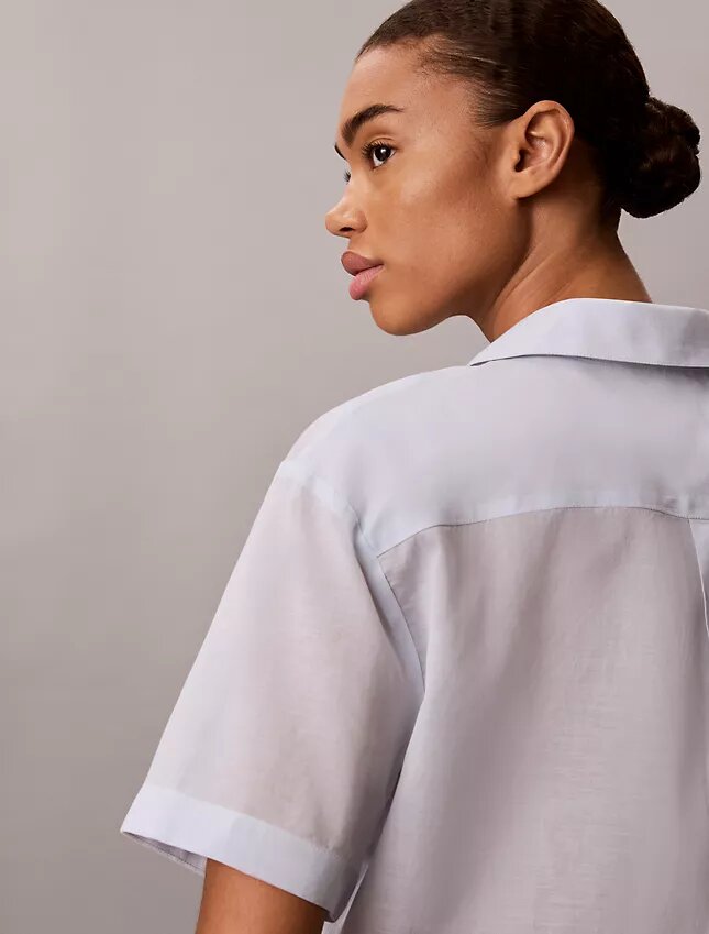 Chemise ample boutonnée en coton mélangé Chemise ample boutonnée en coton mélangé