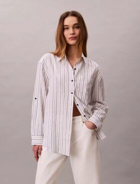 Chemise ample boutonnée en mélange de lin
