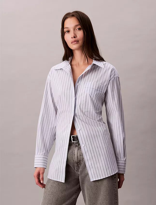 Chemise ample à boutons en popeline rayée Chemise ample à boutons en popeline rayée