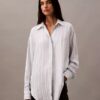 Chemise ample en viscose boutonnée Chemise ample en viscose boutonnée