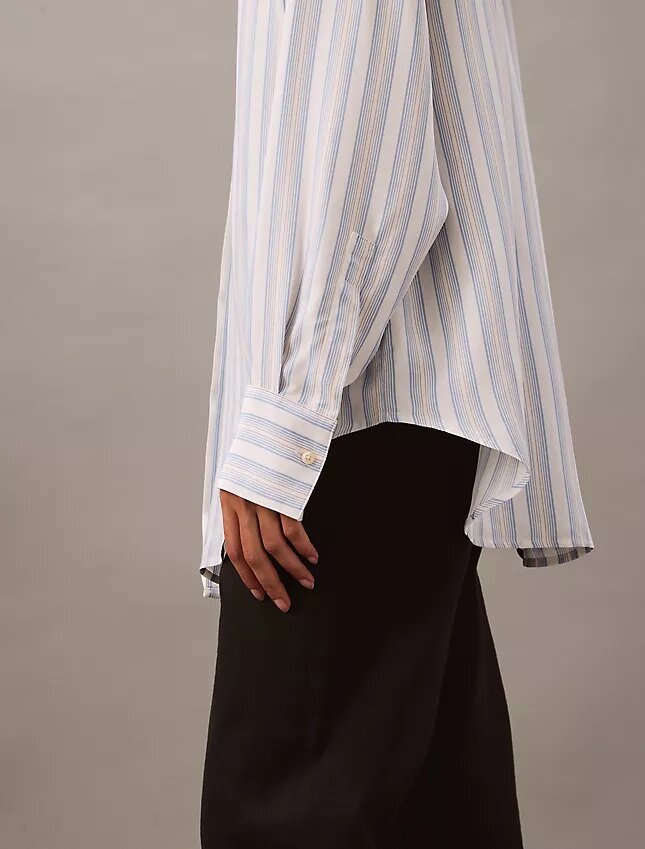 Chemise ample en viscose boutonnée Chemise ample en viscose boutonnée