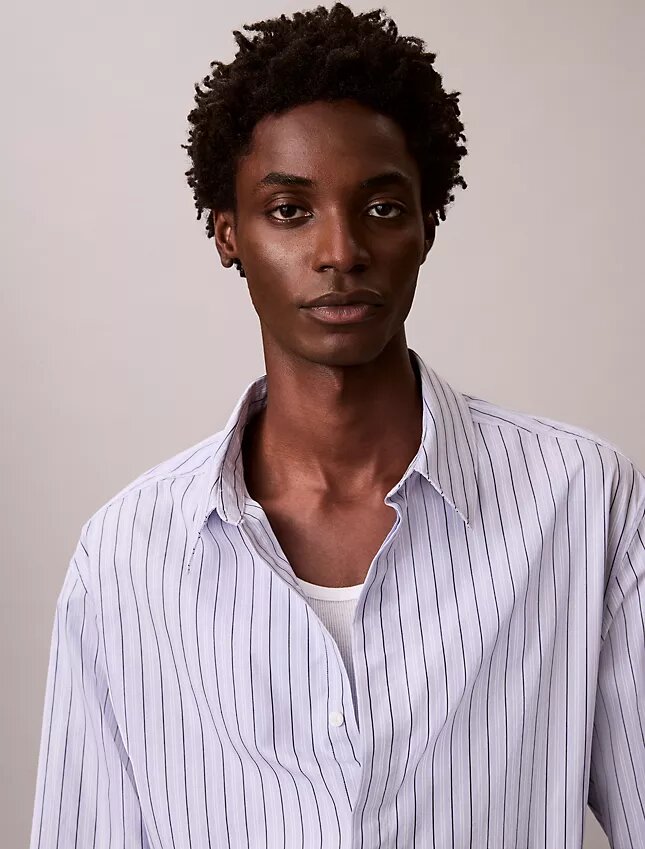 Chemise ample à rayures en coton, boutonnée Chemise ample à rayures en coton, boutonnée