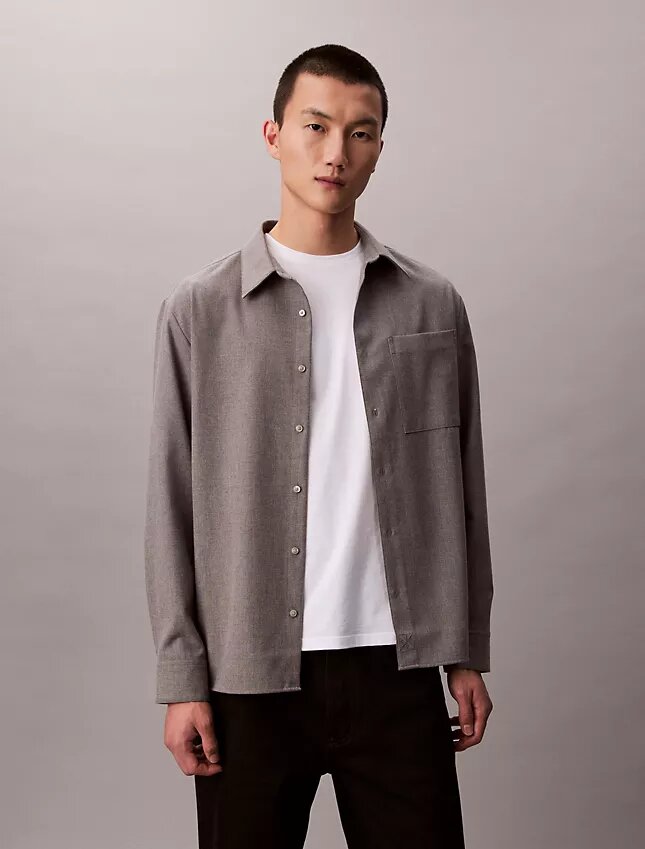 Chemise boutonnée ample en laine mélangée Chemise boutonnée ample en laine mélangée