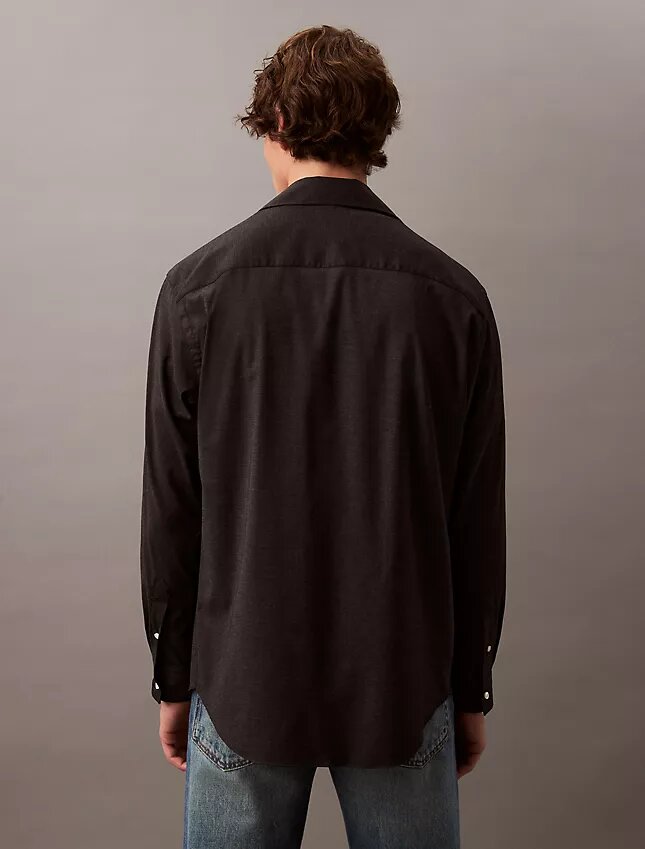 Chemise boutonnée ample en mélange de laine Chemise boutonnée ample en mélange de laine